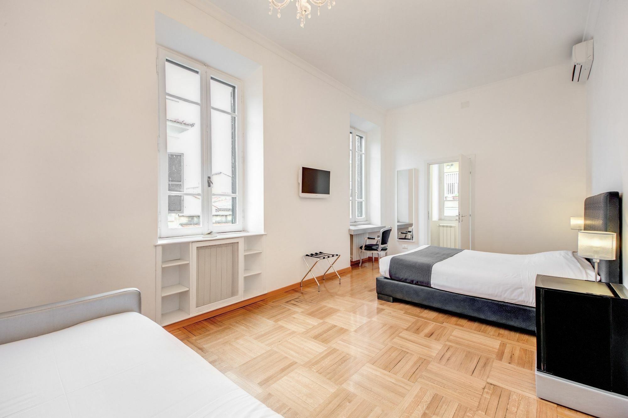 Imperia Suite Rome Exterior photo